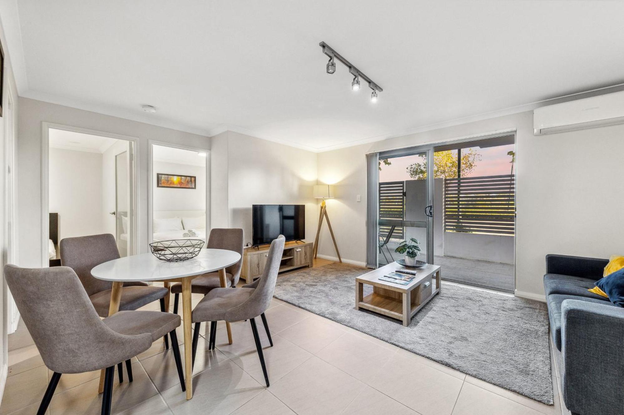 Yaran Suites Rockingham Zewnętrze zdjęcie