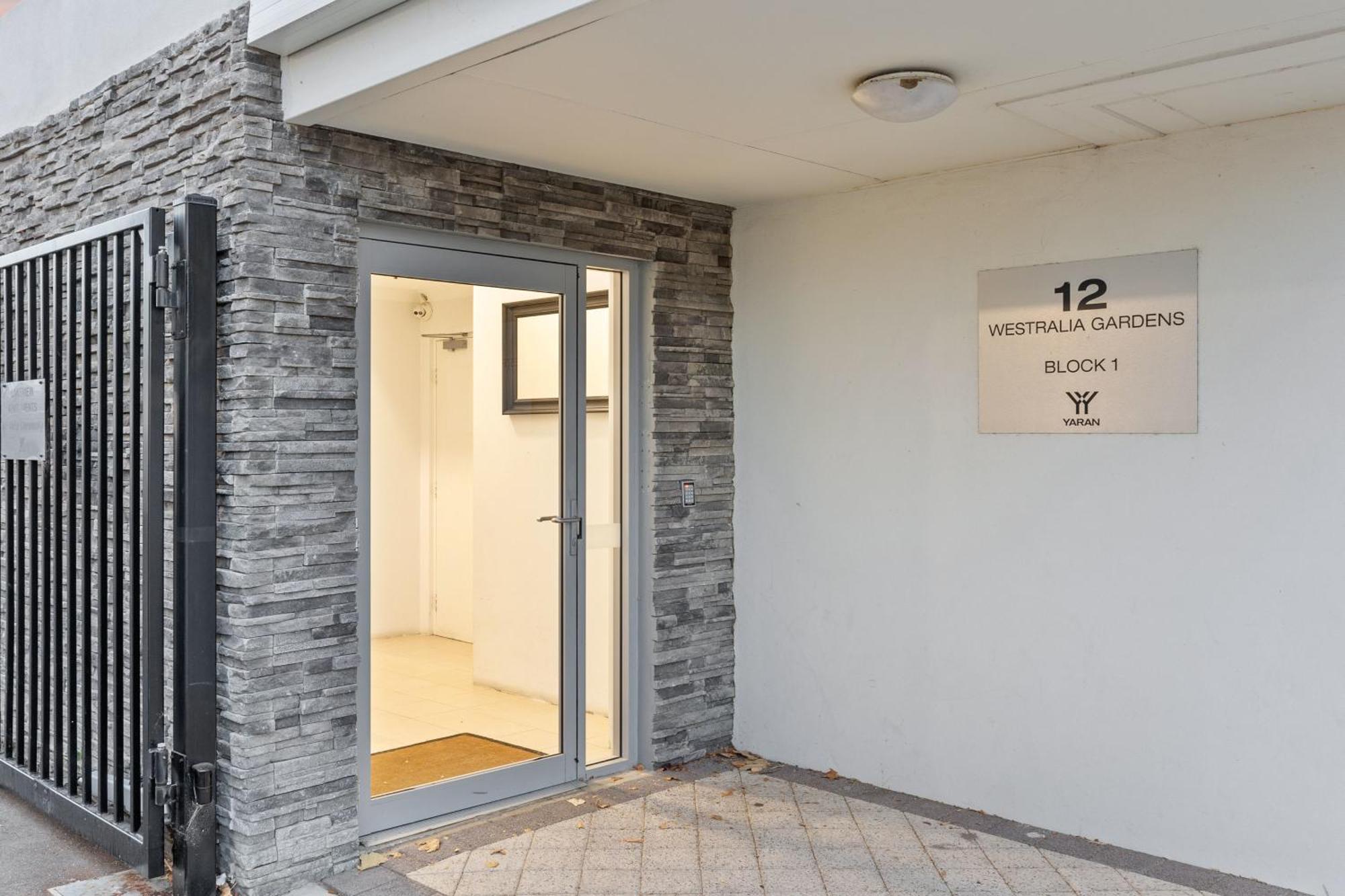 Yaran Suites Rockingham Zewnętrze zdjęcie