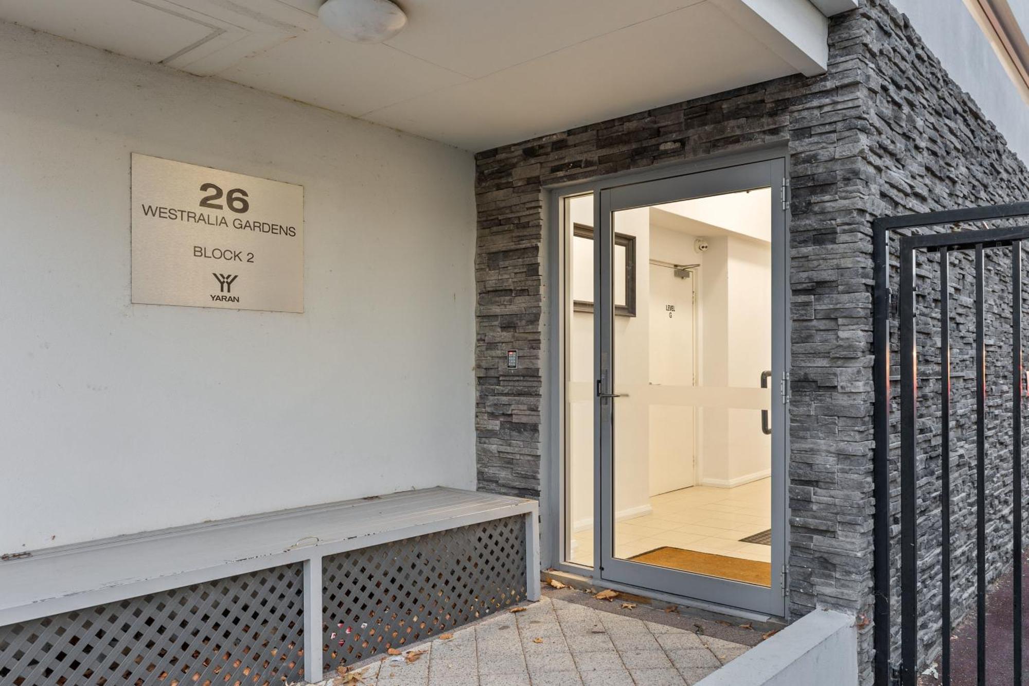 Yaran Suites Rockingham Zewnętrze zdjęcie