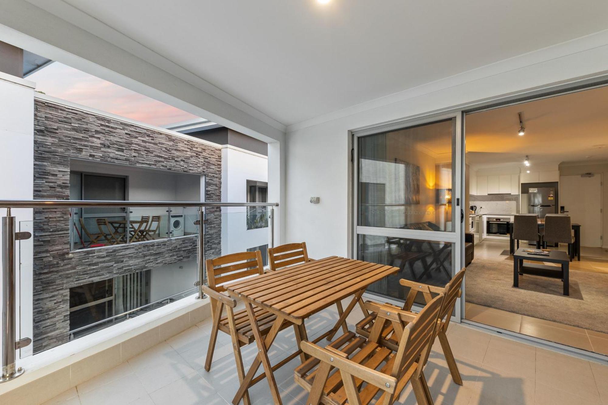 Yaran Suites Rockingham Zewnętrze zdjęcie
