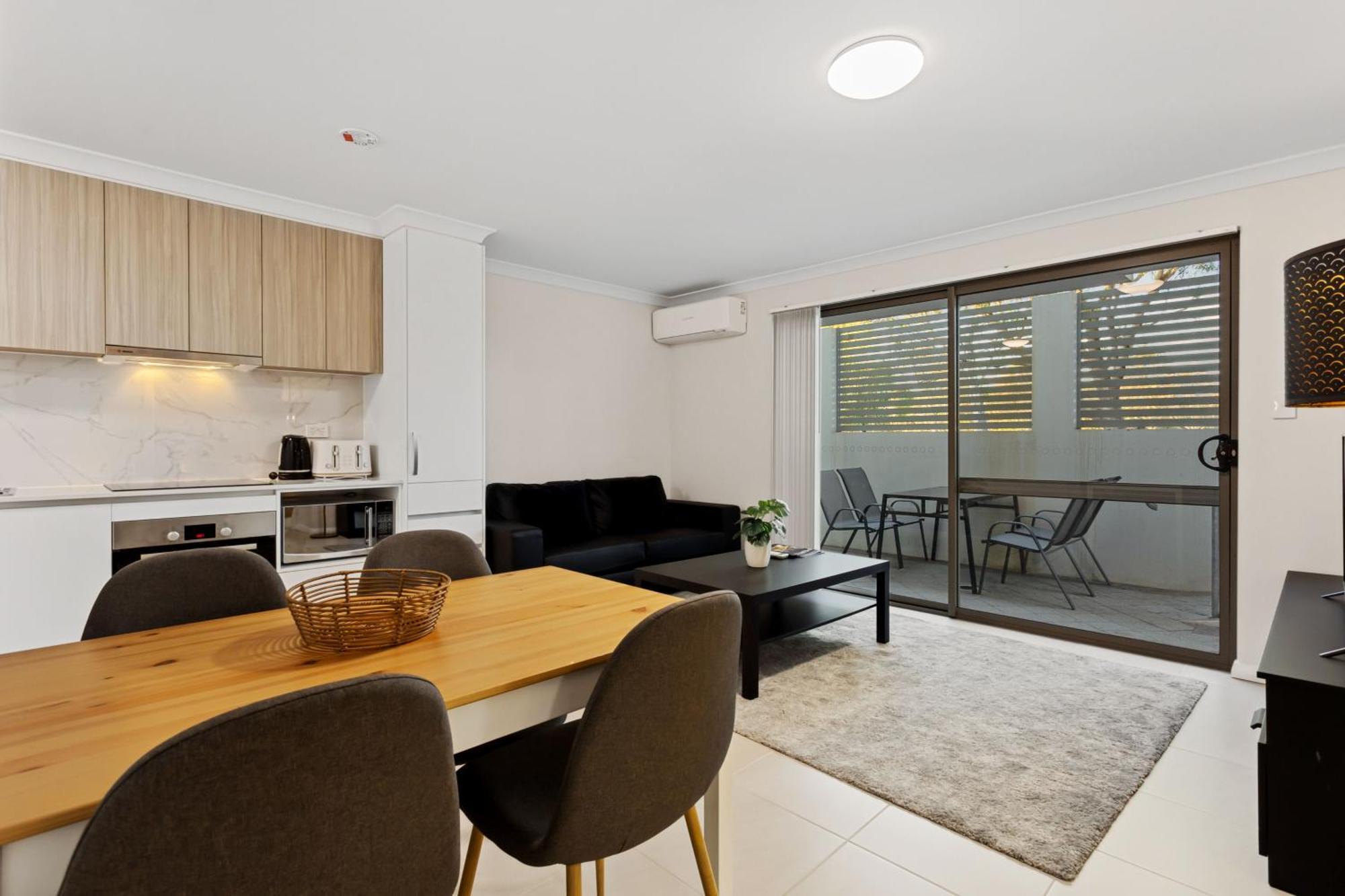 Yaran Suites Rockingham Zewnętrze zdjęcie