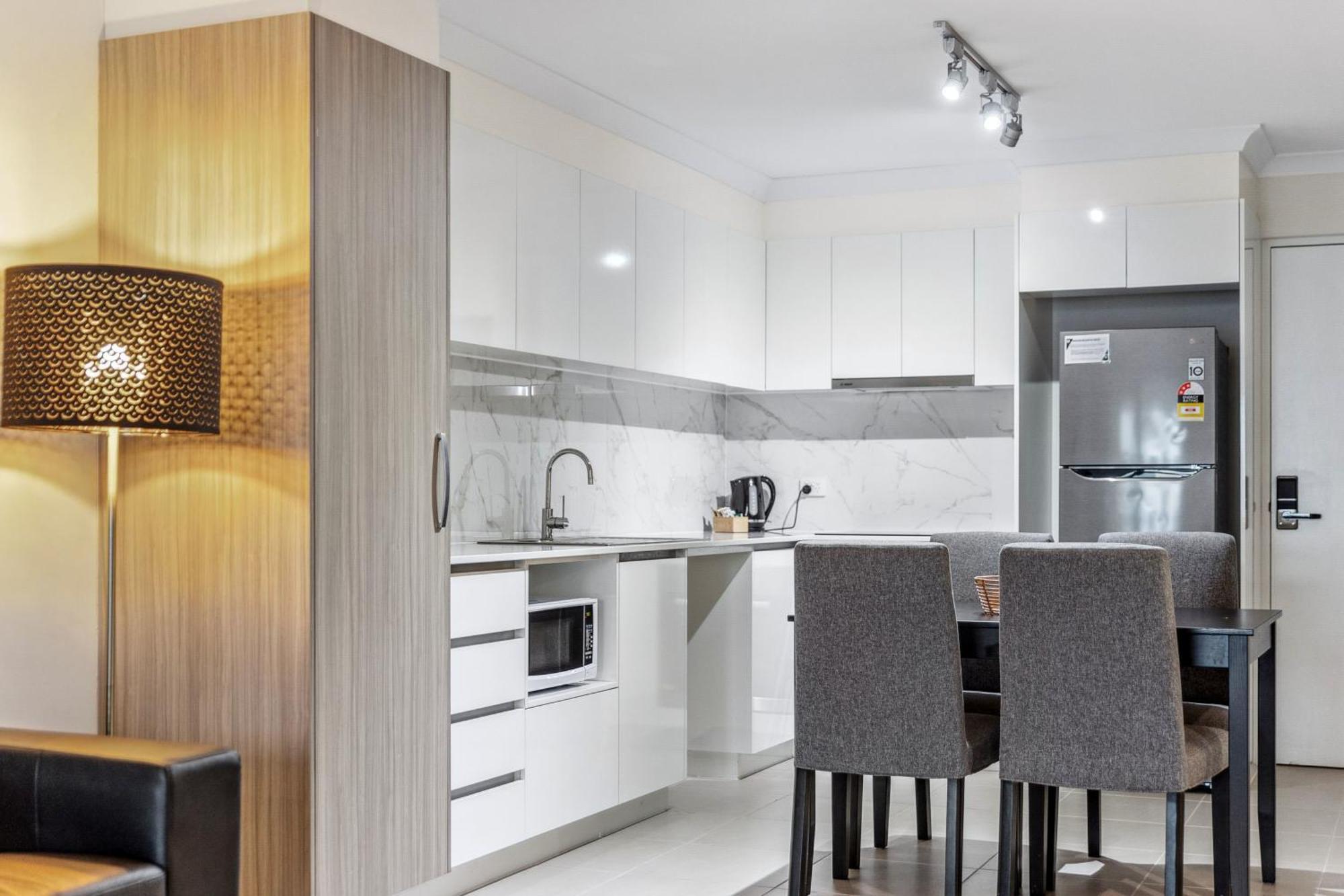 Yaran Suites Rockingham Zewnętrze zdjęcie