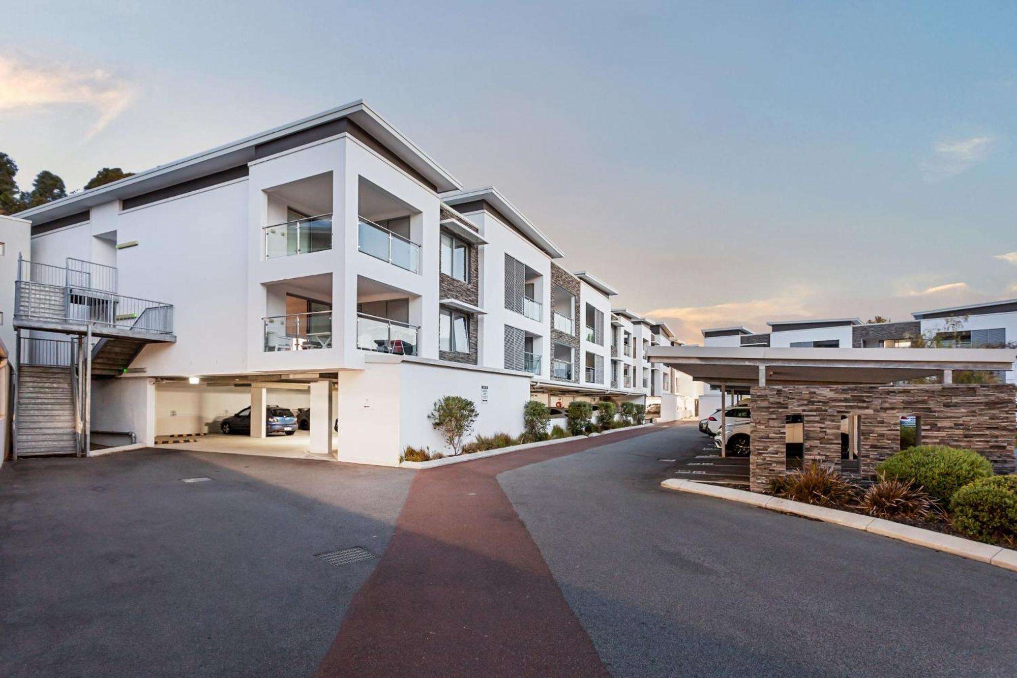 Yaran Suites Rockingham Zewnętrze zdjęcie